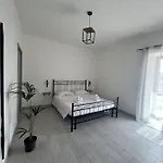Dimora Dante Affittacamere 4*