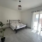 Dimora Dante Affittacamere 4*