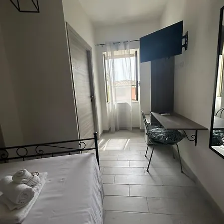 Dimora Dante Gæstehus 4*