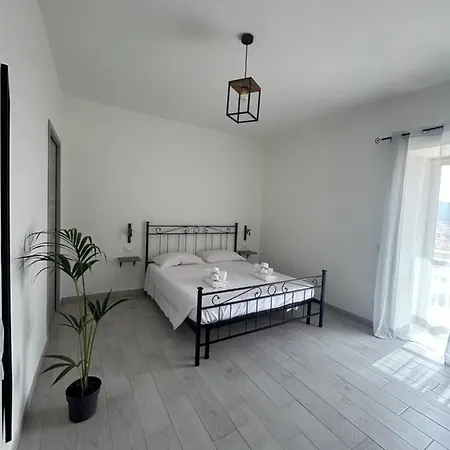 Dimora Dante Guest house *